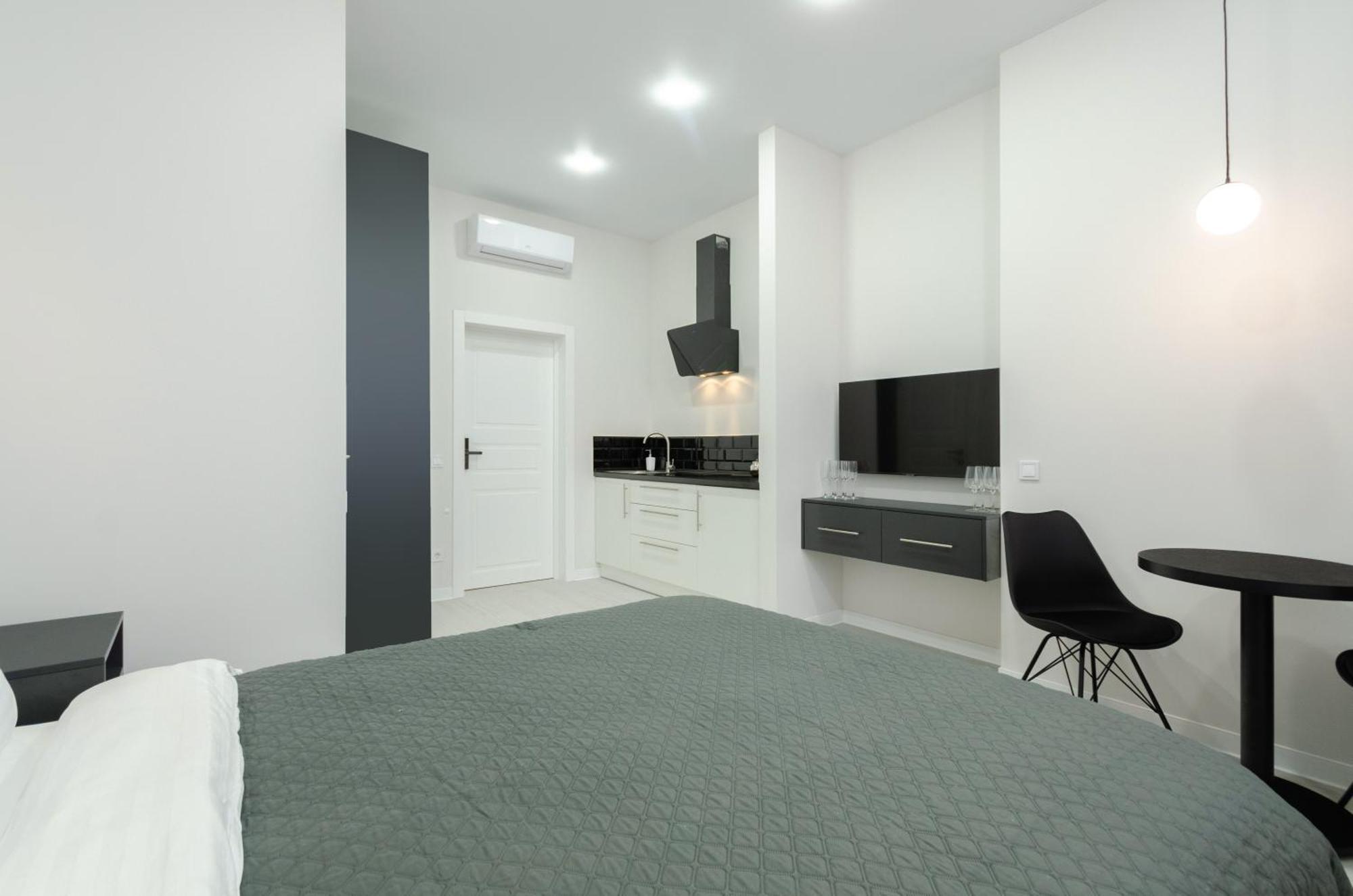 Petrovdom Inn Rc Diplomat Hall -The Smart Hotel Apartment Panoramic City View I Kiev Exterior foto